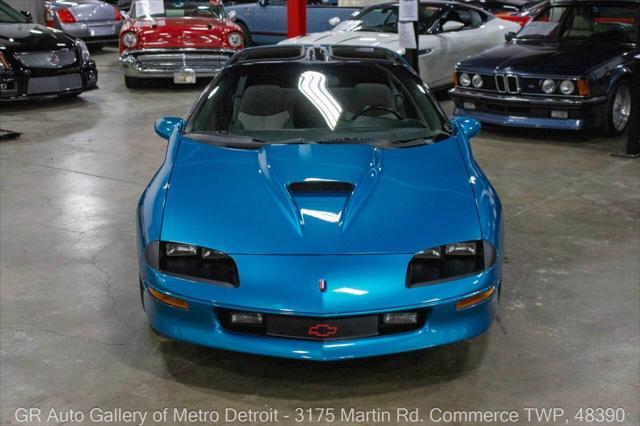 used 1995 Chevrolet Camaro car, priced at $26,900