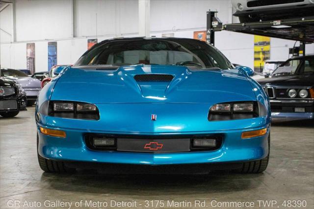 used 1995 Chevrolet Camaro car, priced at $26,900