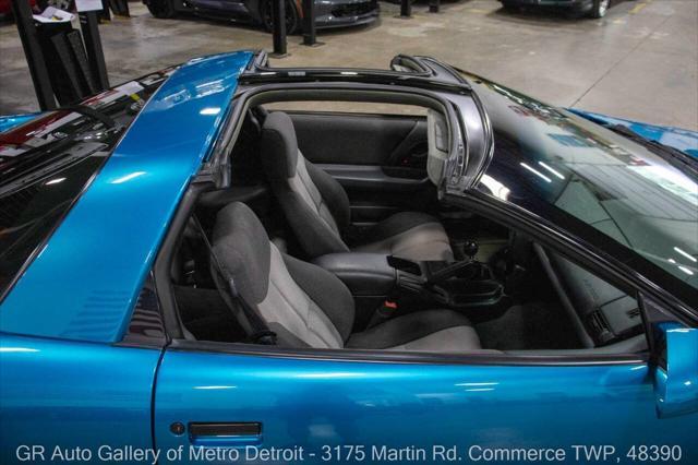 used 1995 Chevrolet Camaro car, priced at $26,900