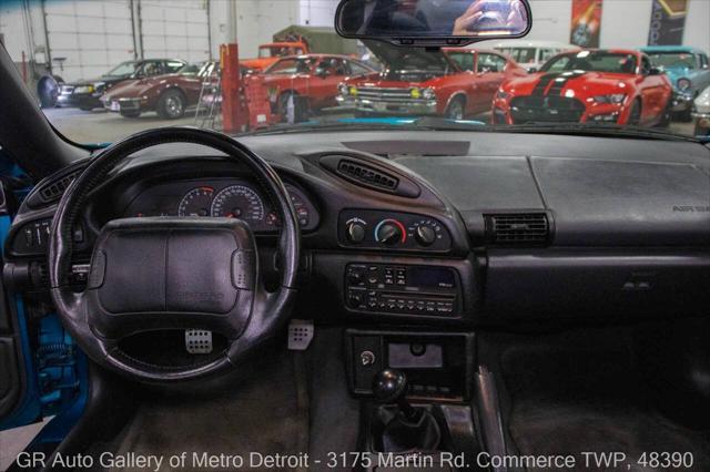 used 1995 Chevrolet Camaro car, priced at $26,900