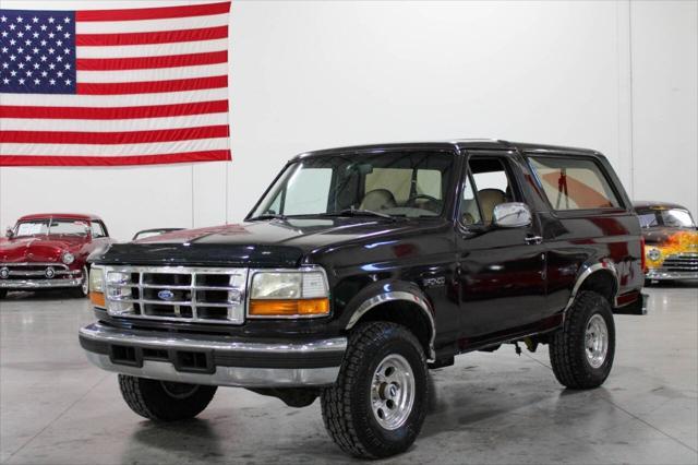 used 1995 Ford Bronco car, priced at $13,900