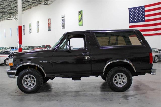 used 1995 Ford Bronco car, priced at $13,900