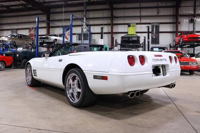 used 1991 Chevrolet Corvette car, priced at $15,900