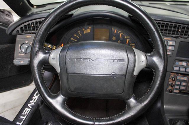 used 1991 Chevrolet Corvette car, priced at $15,900