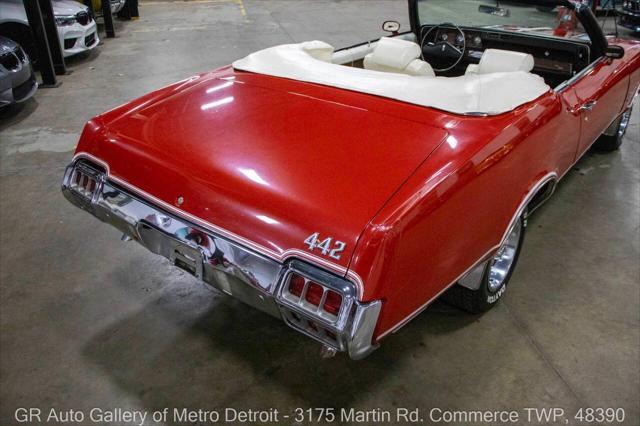used 1972 Oldsmobile Cutlass car, priced at $39,900