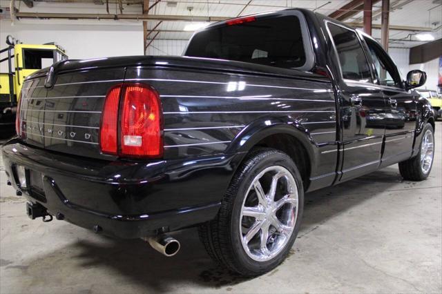 used 2002 Lincoln Blackwood car, priced at $25,900