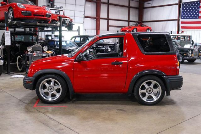 used 2000 Chevrolet Tracker car, priced at $15,900