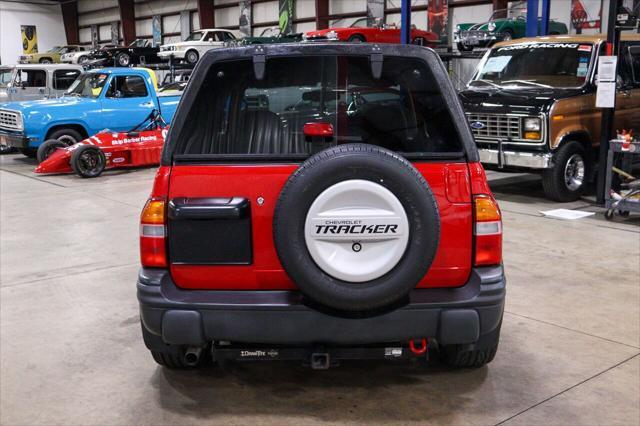 used 2000 Chevrolet Tracker car, priced at $15,900