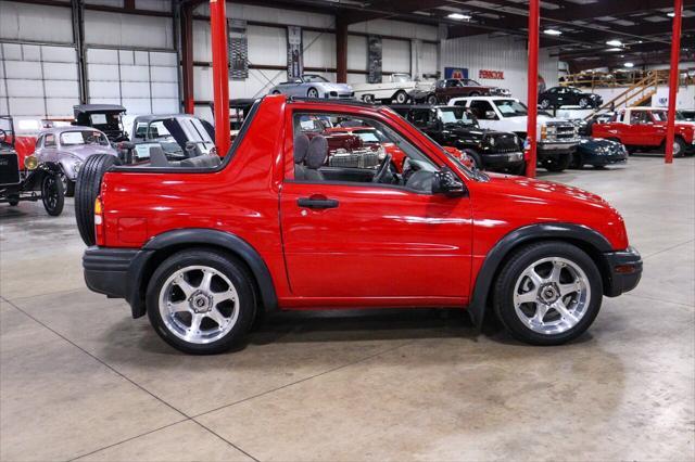 used 2000 Chevrolet Tracker car, priced at $15,900