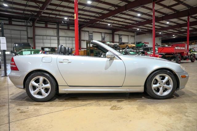 used 2001 Mercedes-Benz SLK-Class car, priced at $15,900
