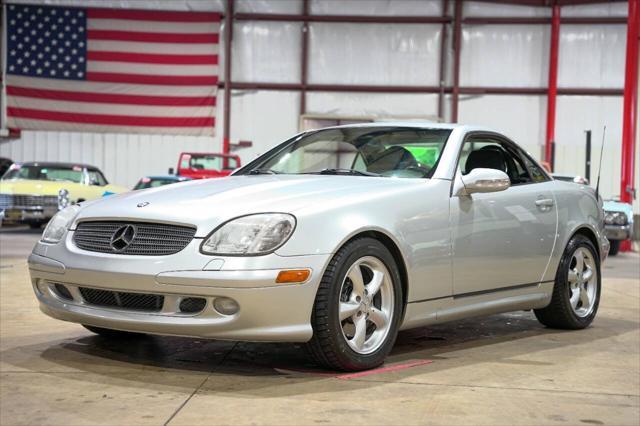 used 2001 Mercedes-Benz SLK-Class car, priced at $15,900