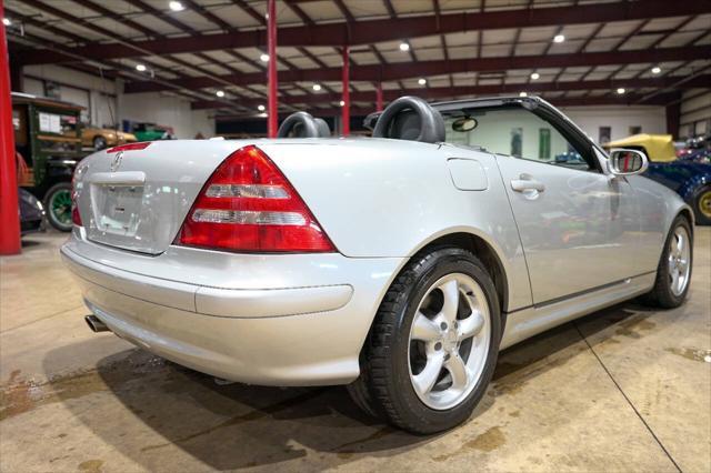 used 2001 Mercedes-Benz SLK-Class car, priced at $15,900