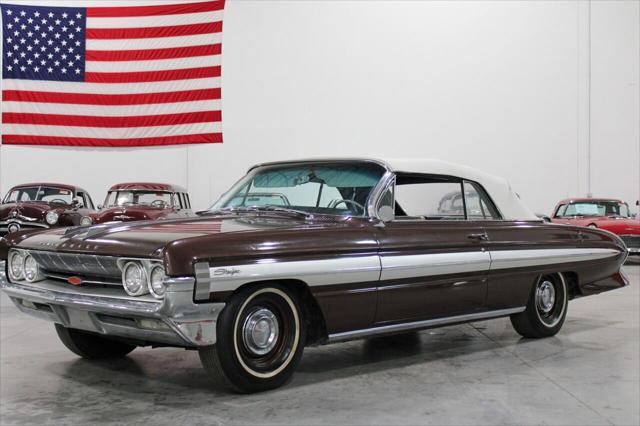 used 1961 Oldsmobile Starfire car, priced at $28,900