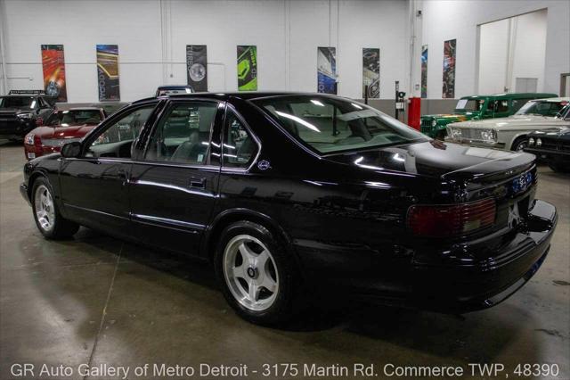 used 1995 Chevrolet Caprice car, priced at $25,900