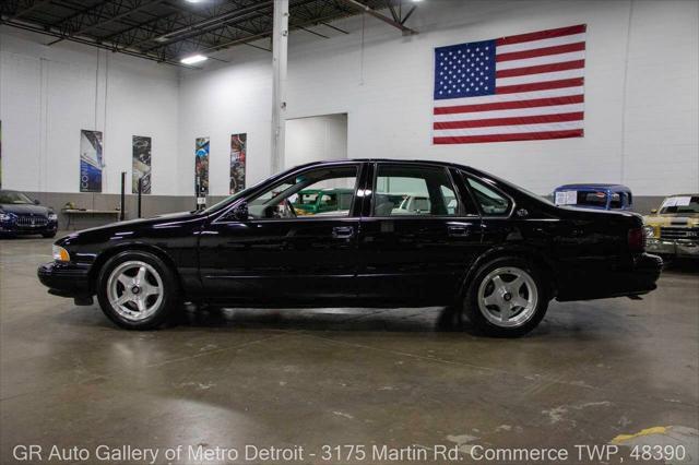 used 1995 Chevrolet Caprice car, priced at $25,900