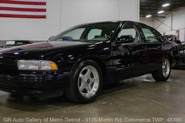 used 1995 Chevrolet Caprice car, priced at $25,900