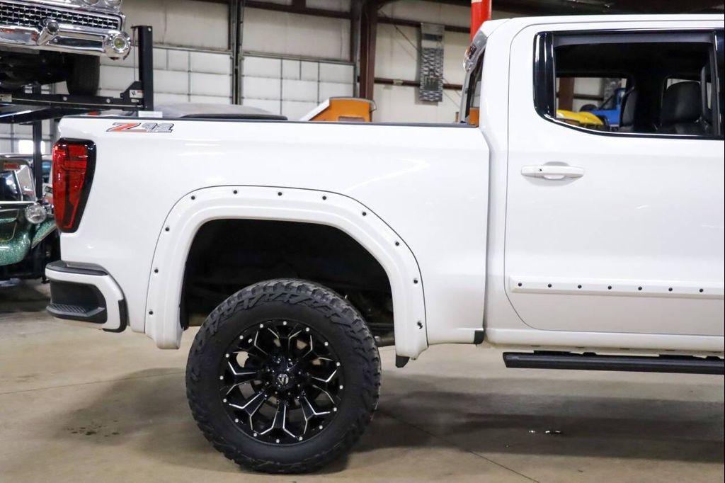 used 2022 GMC Sierra 1500 car, priced at $52,900