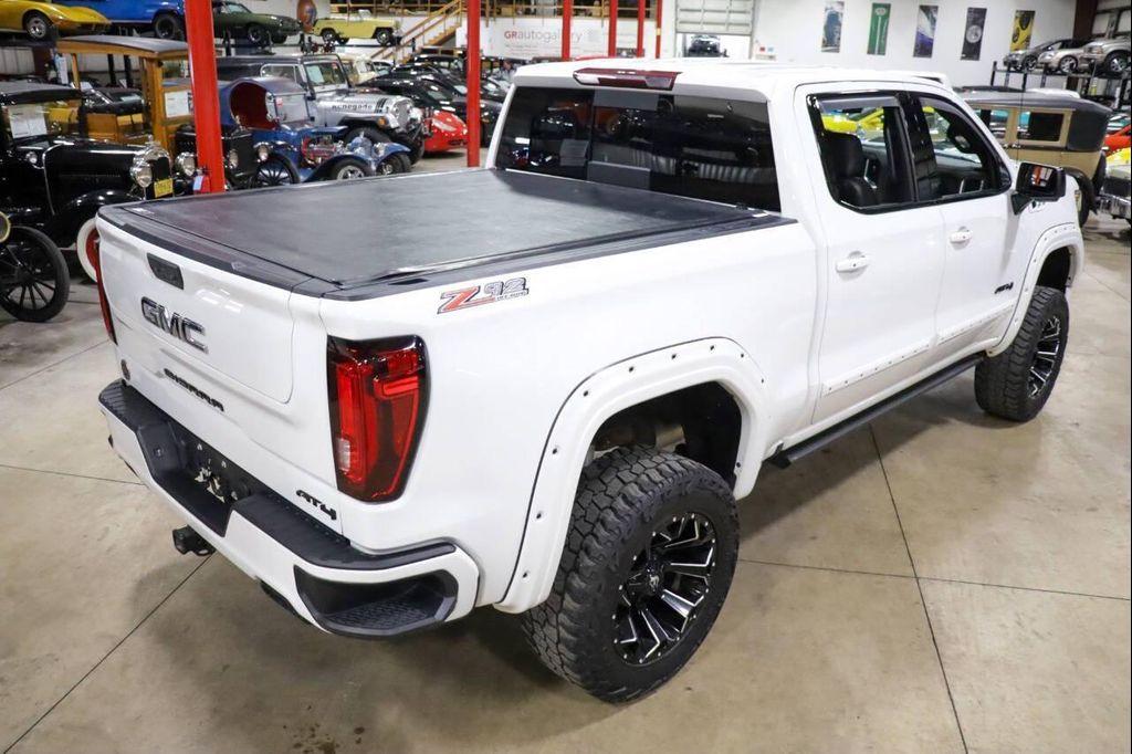 used 2022 GMC Sierra 1500 car, priced at $52,900