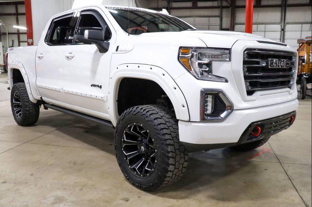 used 2022 GMC Sierra 1500 car, priced at $52,900