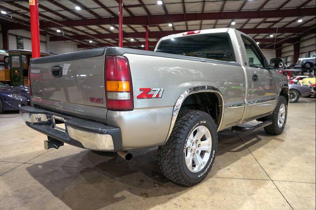 used 2000 GMC Sierra 1500 car, priced at $16,900