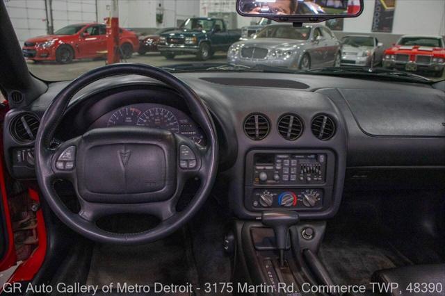 used 1995 Pontiac Firebird car, priced at $9,900