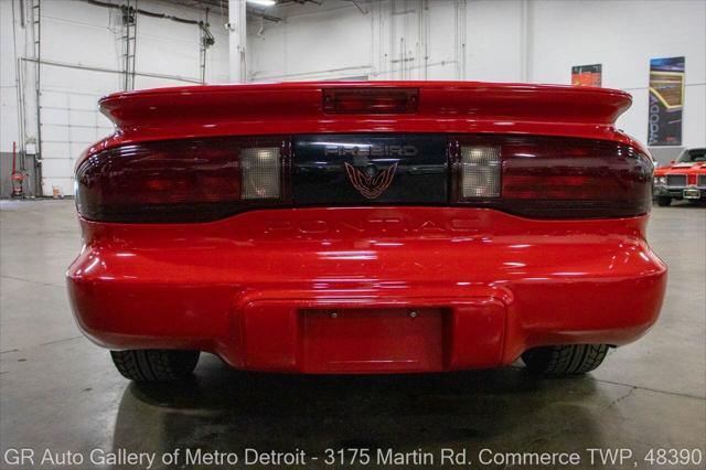 used 1995 Pontiac Firebird car, priced at $9,900