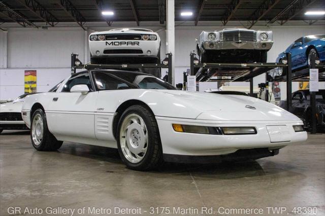 used 1991 Chevrolet Corvette car, priced at $31,900