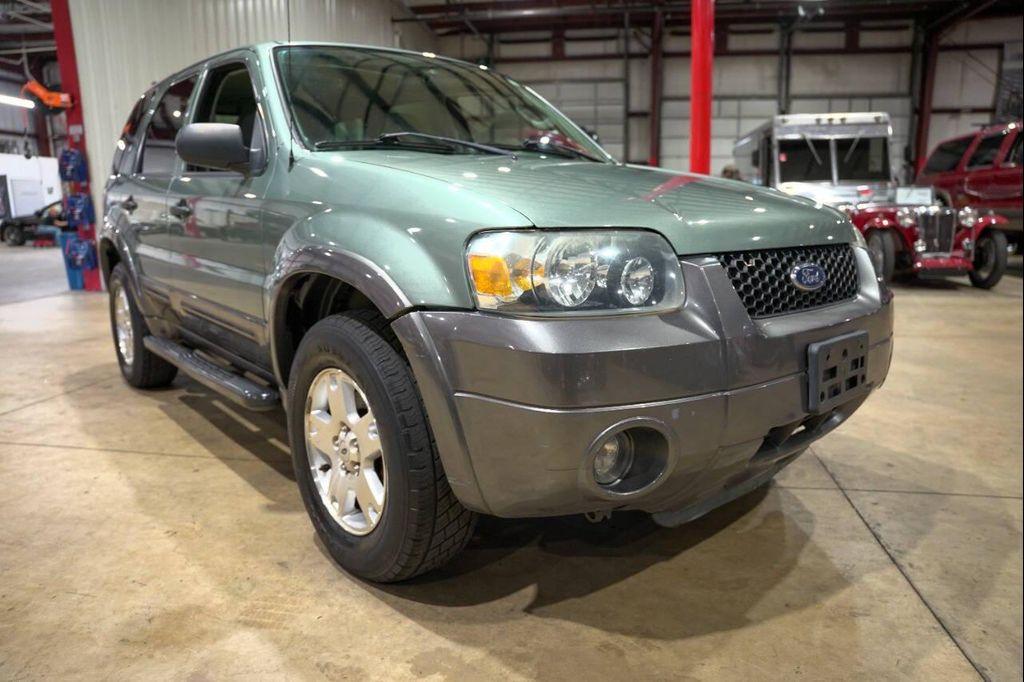 used 2006 Ford Escape car, priced at $8,900