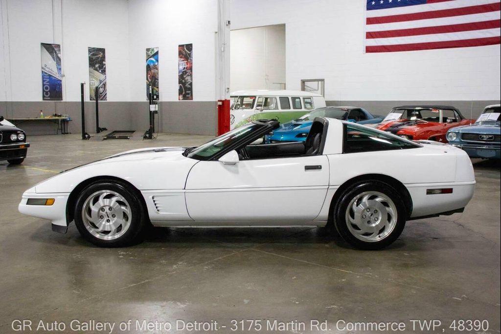 used 1996 Chevrolet Corvette car, priced at $15,900
