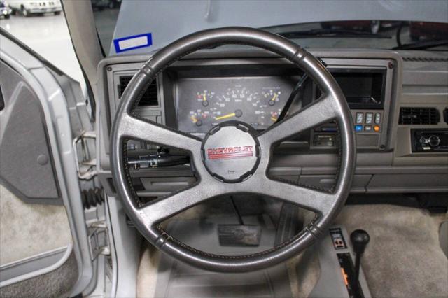 used 1992 Chevrolet Blazer car, priced at $19,900