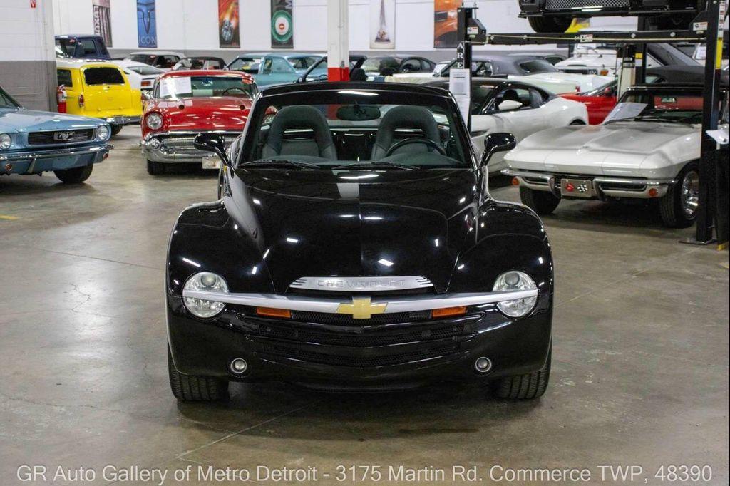 used 2005 Chevrolet SSR car, priced at $34,900