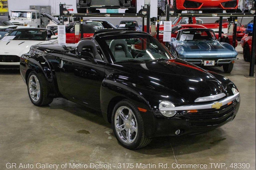 used 2005 Chevrolet SSR car, priced at $34,900