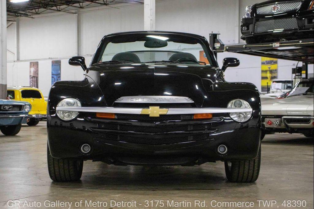 used 2005 Chevrolet SSR car, priced at $34,900