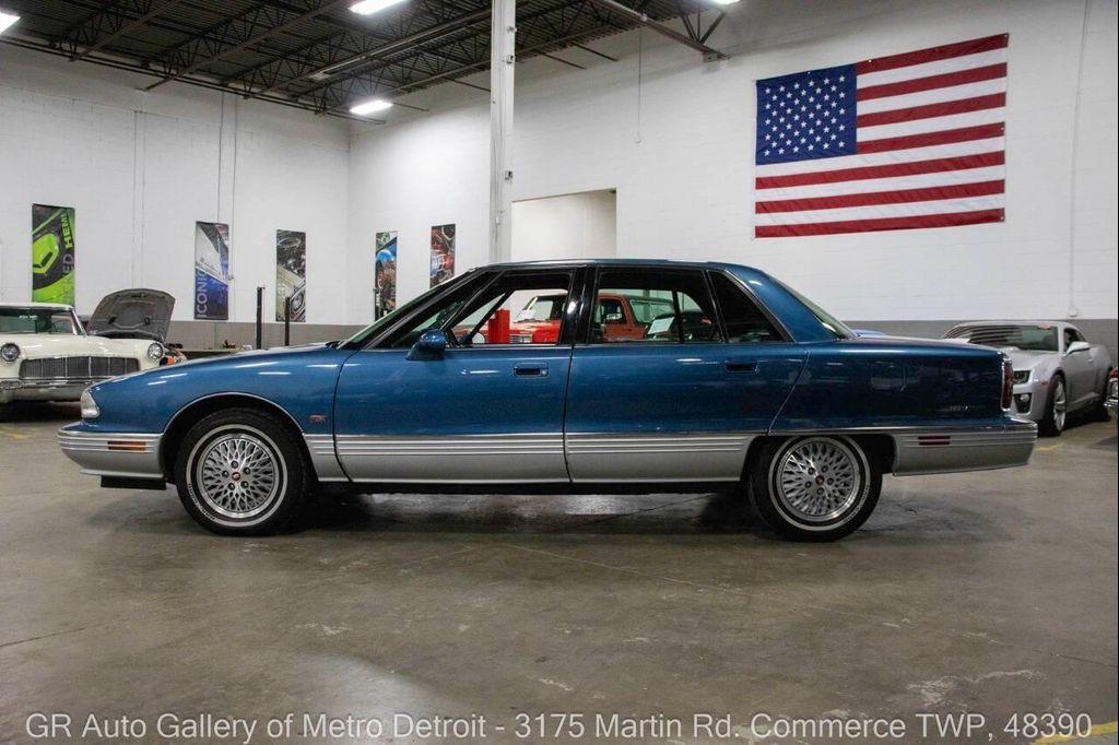 used 1992 Oldsmobile Ninety-Eight car, priced at $12,500