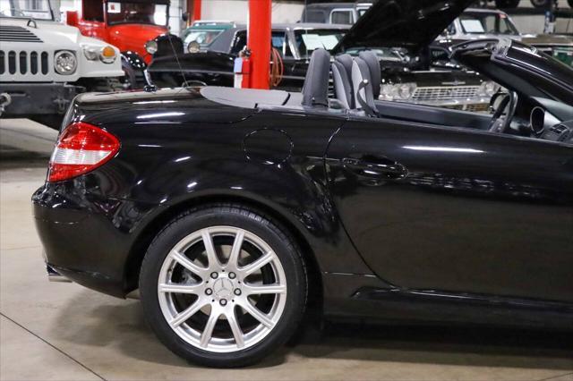 used 2007 Mercedes-Benz SLK-Class car, priced at $23,900