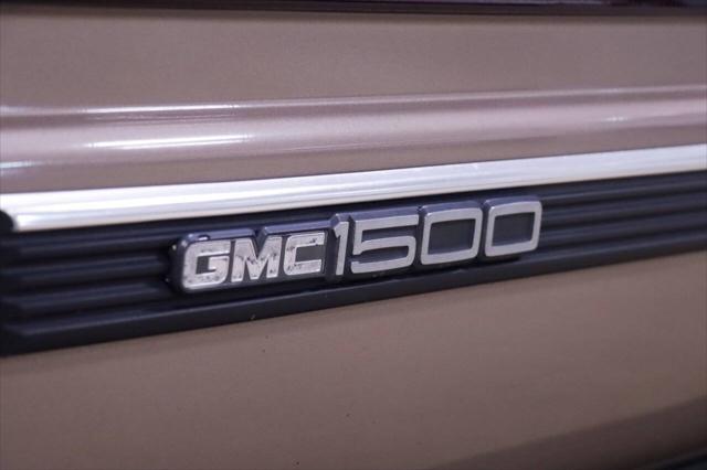 used 1997 GMC Yukon car, priced at $20,900