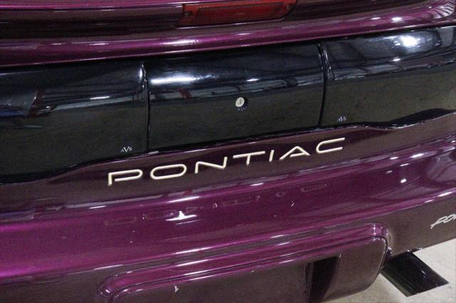 used 1995 Pontiac Firebird car, priced at $13,900