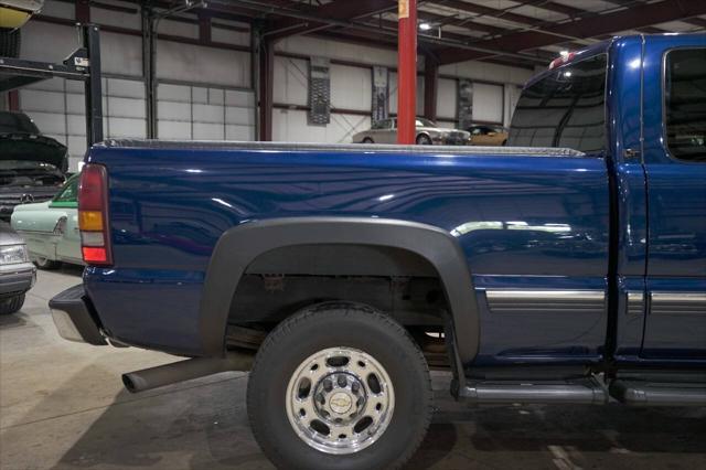 used 2002 Chevrolet Silverado 2500 car, priced at $13,900