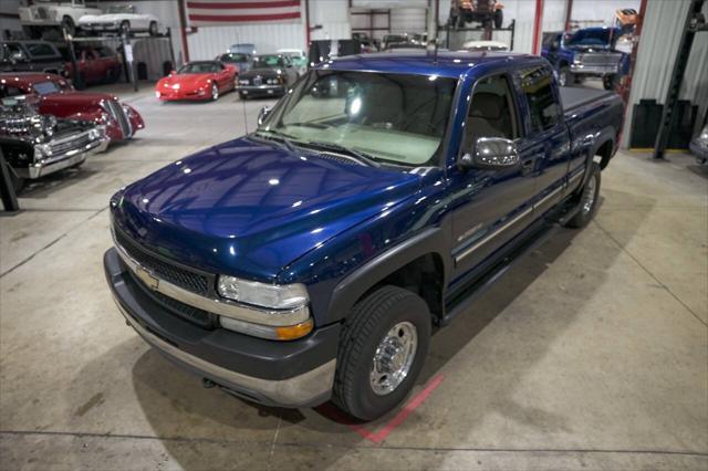 used 2002 Chevrolet Silverado 2500 car, priced at $13,900