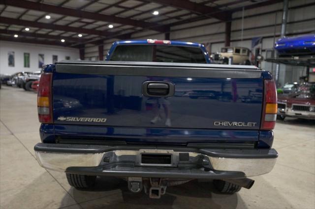 used 2002 Chevrolet Silverado 2500 car, priced at $13,900