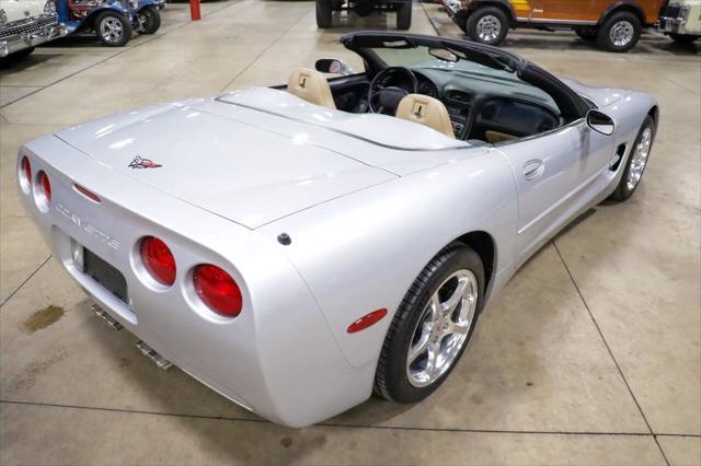 used 2000 Chevrolet Corvette car, priced at $29,900