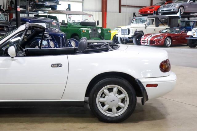 used 1991 Mazda MX-5 Miata car, priced at $13,900