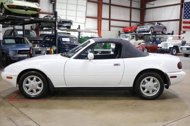 used 1991 Mazda MX-5 Miata car, priced at $13,900