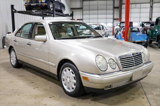 used 1998 Mercedes-Benz E-Class car, priced at $10,900