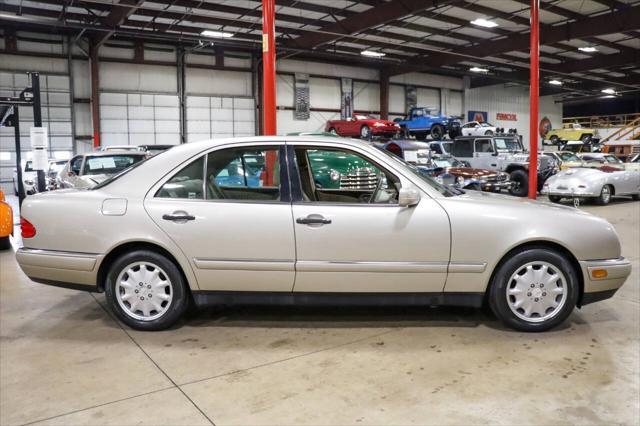 used 1998 Mercedes-Benz E-Class car, priced at $10,900