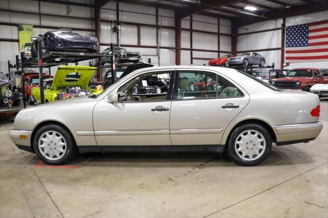 used 1998 Mercedes-Benz E-Class car, priced at $10,900