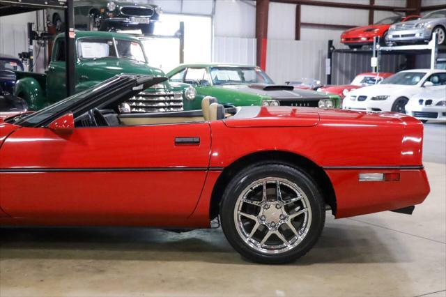 used 1986 Chevrolet Corvette car, priced at $13,900