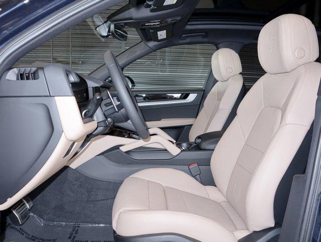 new 2025 Porsche Cayenne car, priced at $124,685