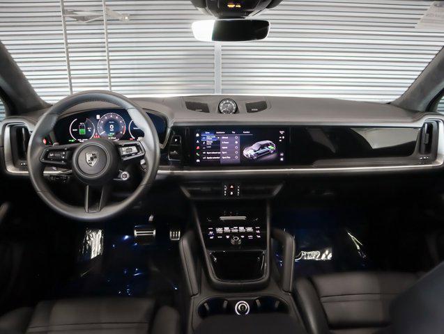 used 2025 Porsche Cayenne car, priced at $159,881