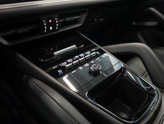new 2025 Porsche Cayenne car, priced at $119,985